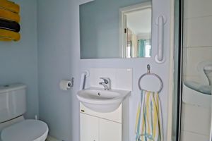 En-Suite- click for photo gallery